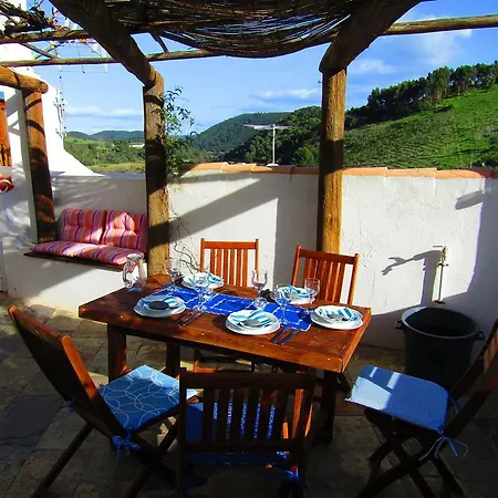 בית נופש Casa Bordeira *